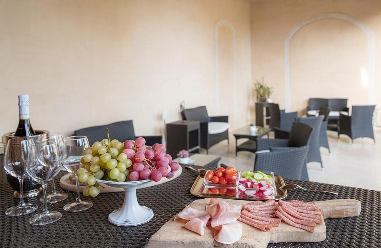 Premoli - Agriturismo Di Charme Farm stay